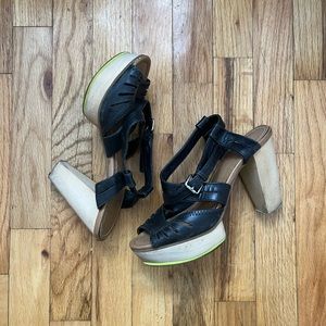 Dolce Vita Black Platform Heels 7.5